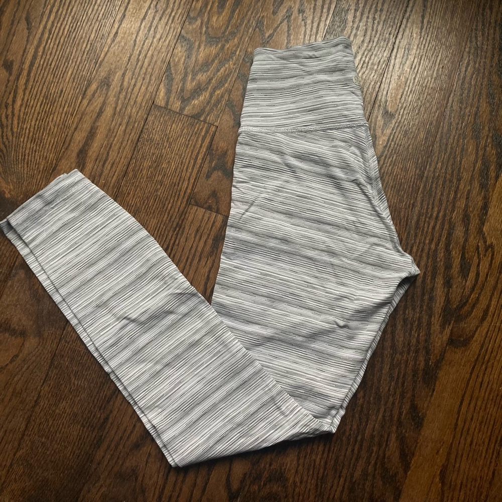 Women's Lululemon Leggings, Small, Grey